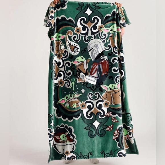 Vera Bradley Bedding Nwt Vera Bradley The Mandalorian Collection